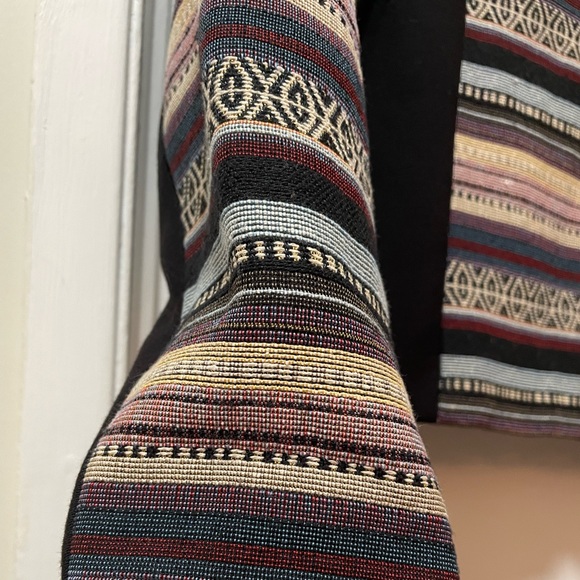 H&M Textured Jacket - Picture 4 of 16